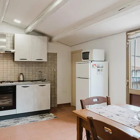 Ai Cannola - Segesta Apartament