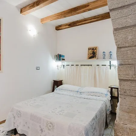 Ai Cannola - Segesta Apartment