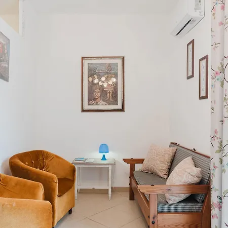 Ai Cannola - Segesta Apartment